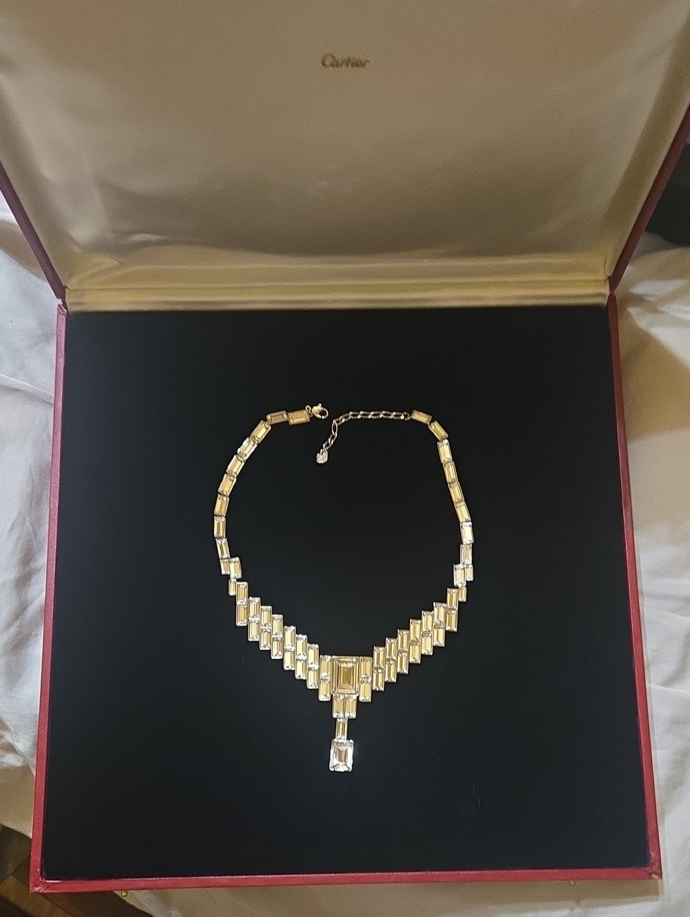 Red Cartier Display Box. Vintage. Leather. For Necklace Large 12X12 - Picture 7 of 10